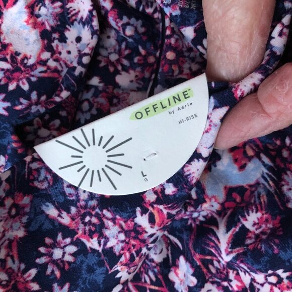 Aerie Offline Real Me Cut Out 7/8 Leggings - NWT's - Picture 4 of 10